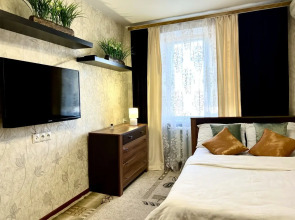 Апартаменты 3-Апартаменты Семейные GALAAPART у парка Победыкомнатные GALAAPART