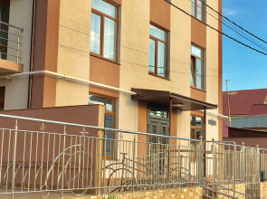 Квартира 1 на Кленовой 5