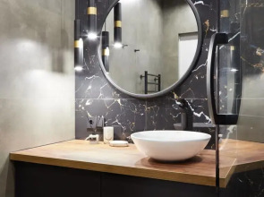 Апартаменты UzorApart Дизайнерская квартира у набережной, парковка, вид на закат