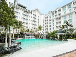 Апартаменты Grand Florida Beachfront