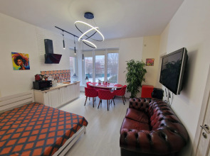 Квартира БалтАтлантик номер в стиле Красный Дракон