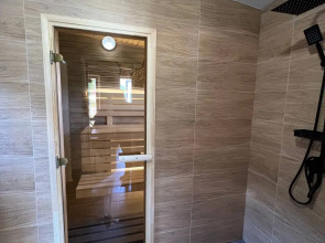 Fox Zaostrovye S Baney  guest House