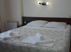 Отель Камелот