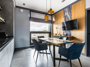 Апартаменты Leon Estate Apartments B23