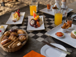 Отель Nilaveli Beach