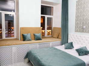 Апартаменты 4 Невский Проспект 81