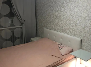 Квартира Двухкомнатная Квартира на Октябрьской 13