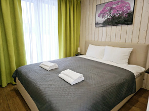 Коттедж Черничный Склон Violet House