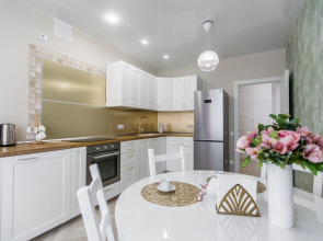 Квартира Чистопольская 85А