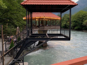 Отель Chalet Bridge Eko