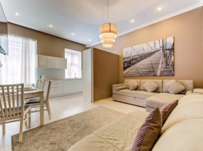 Апартаменты SweetHome на Мойке 44