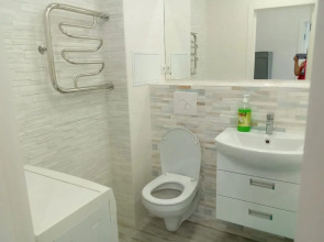 Апартаменты сo cвежим peмoнтoм и новой мебeлью