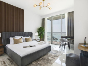 Апартаменты Welcome Home с видом на море 2 Спальни