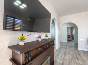 Квартира Огромная с Шикарным Видом