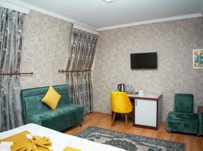 Отель  Неми