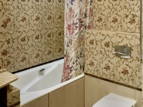 Апартаменты Элитные Апартаменты с Видом на Кремль и Реку на Меридианной 2 Версаче