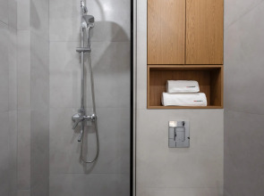 Апартаменты Red Apartments Арт Лайт Сити Шерли