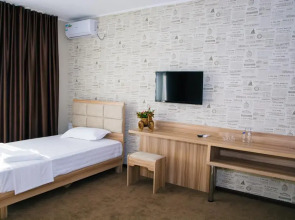 Отель WoodHouse