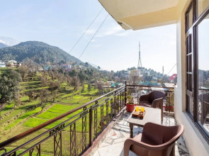 Отель Snow Crest Inn