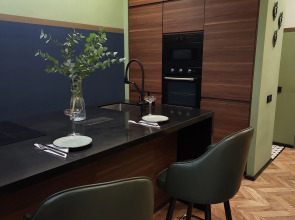 Апартаменты Mid-Century Modern Home