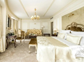 Отель Rixos Khadisha Shymkent