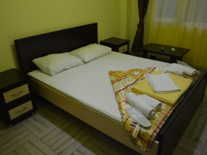 Отель Nine Brothers