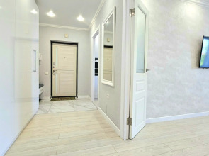 Квартира Urban Apartments 2-х комнатная рядом с метро и базой отдыха у леса