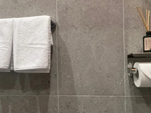 Апартаменты у Часовой Башни Оранжевые