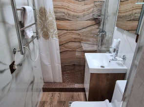 Апартаменты с бассейном и баней