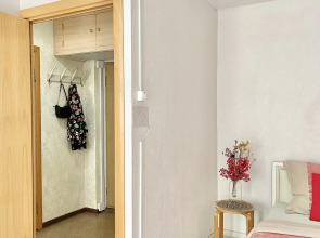 Квартира Современная уютная студия в 5 минутах от метро Люблино и ТЯК Москва