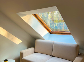 Бисерово Клуб