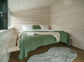 Частный дом коттедж семейный три тома  у Финского залива