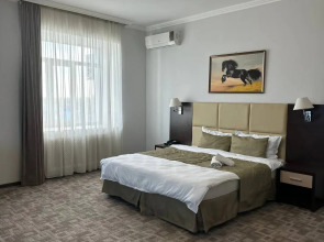 Отель Танжарык