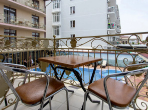 Отель Сократис