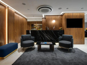 Отель Gleam Collection Hotel