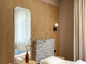 Отель Лес Георга