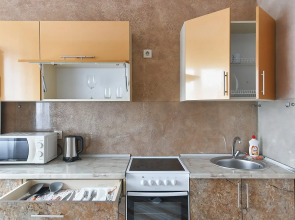 Апартаменты Тимирязева 10 Yellow