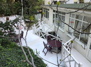 Royal Nikita Apartments