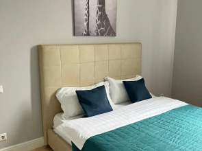 Квартира M.O.O.N APARTMENTS  Толе би Тулебаева кв 8 Центр