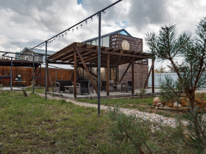 Гостевой Дом Семейные Апартаменты Белый Кролик