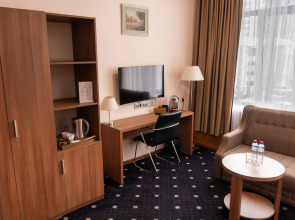 Отель Central City