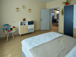 Апартаменты На Панской 2