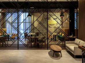 Pullman Hotel Sharjah