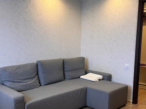 Апартаменты с Потрясающим Видом на Озеро, Горы и Город