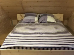 Пятиместный коттедж Сандал 1