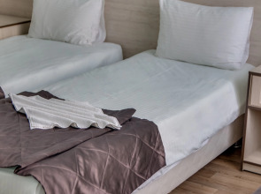 Отель сквер Высоцкого