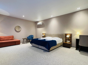 Гостиница Нotel 1963