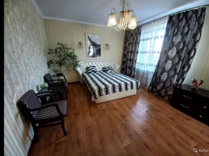 Апартаменты Сдам посуточно квартиру Центр ДОФ