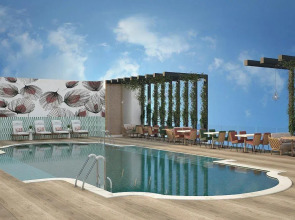 Crowne Plaza Dubai Jumeirah an IHG Hotel