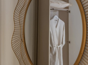 Квартира Moscow Deluxe Apartments Grand Residence SLAVA